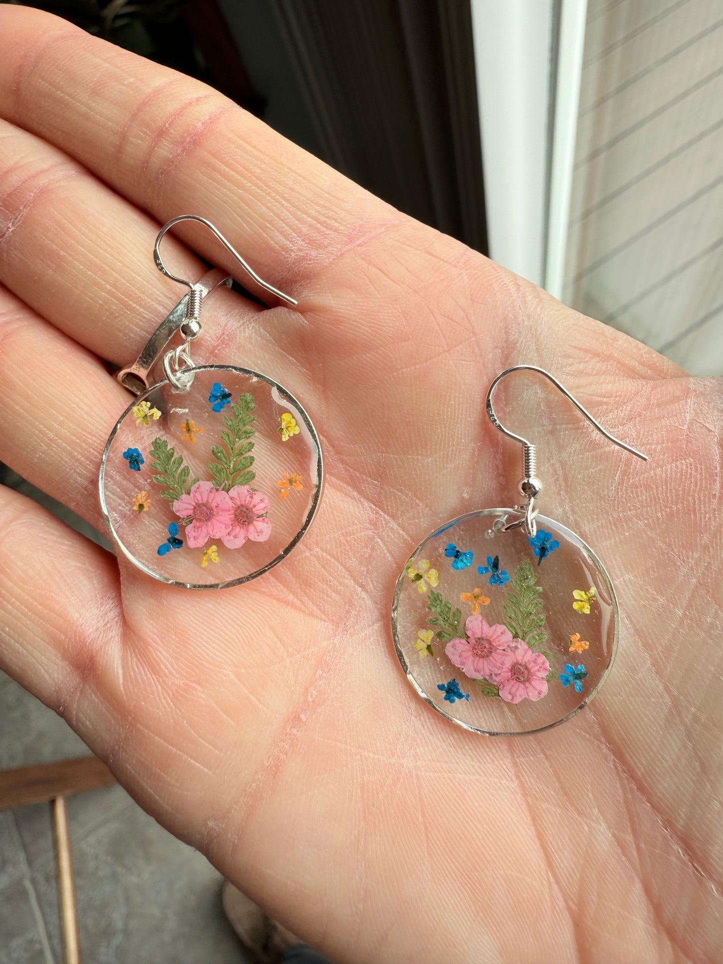 Resin Art Earrings Made With Real Pink Forget me Nots. With 925 Sterling Silver Plated Hooks