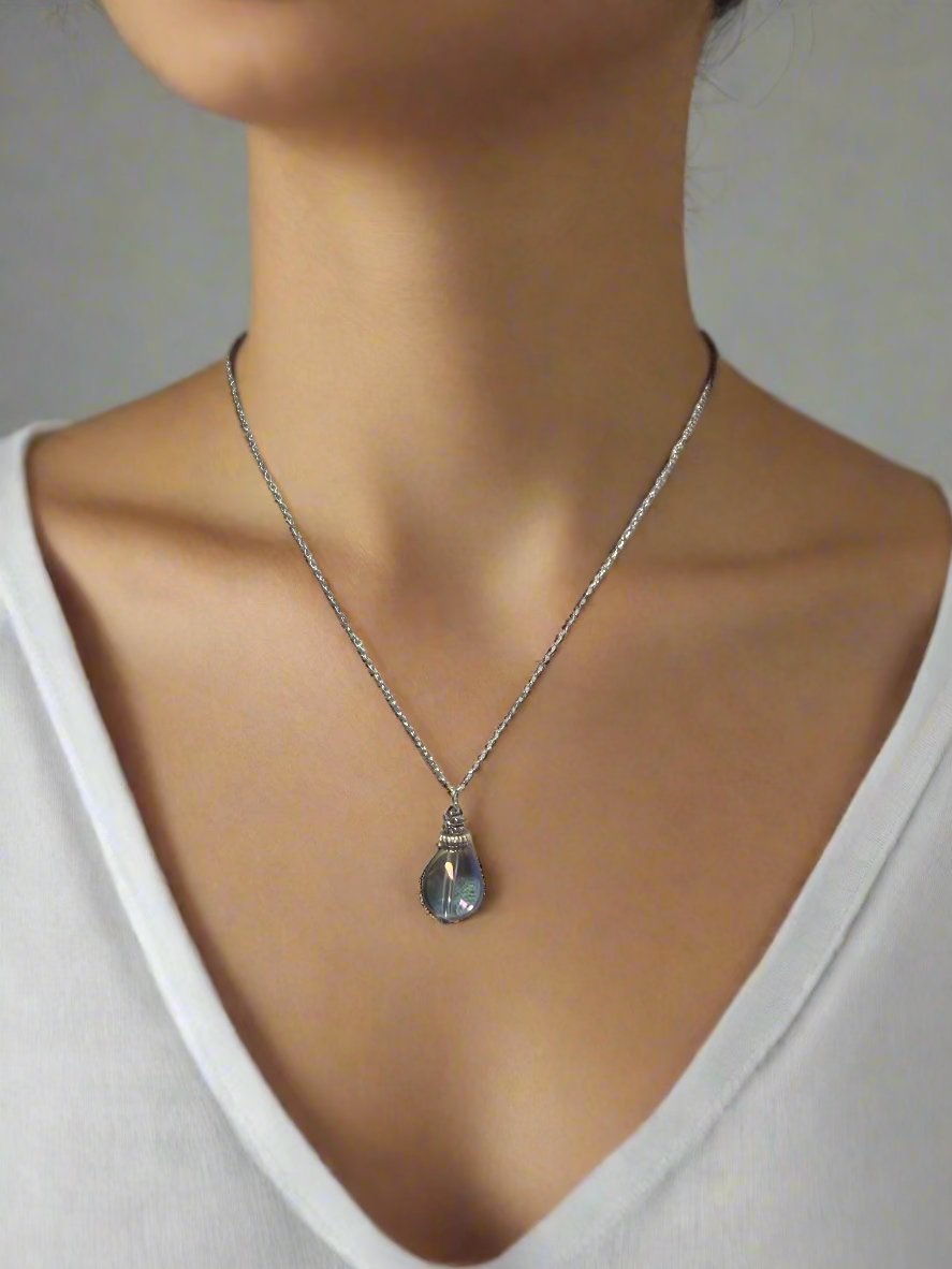 Beautiful Bead Necklace With a 18 inch Silver Chain