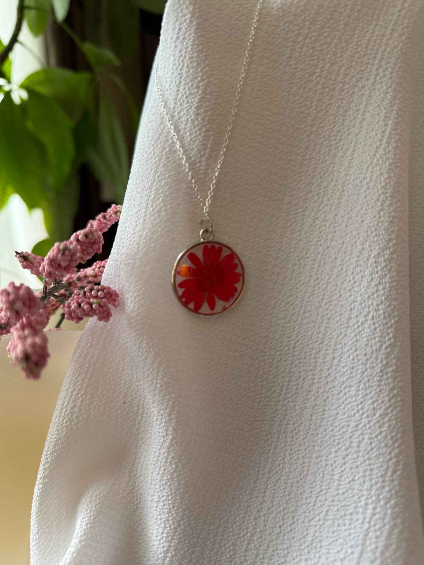 Resin Art Necklace With a Real Pink Daisy