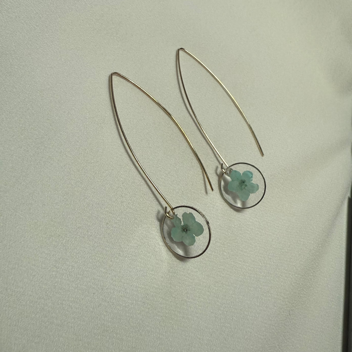 Resin Art Dangle Earrings. Made With Real Blue Forget Me Nots With 925 Sterling Silver Plated Hooks