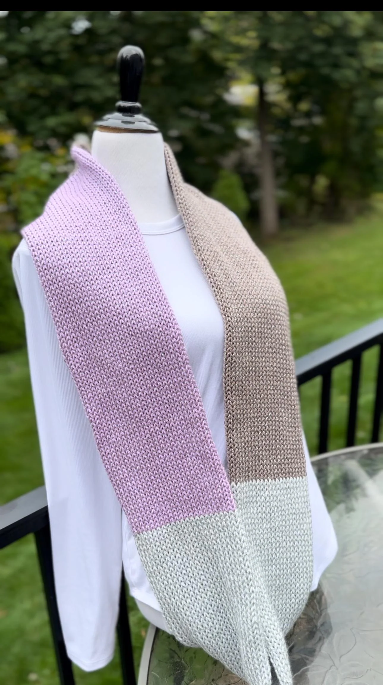 Colorful warm soft cowl